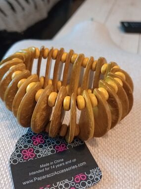 paparazzi Mustard Yellow Disc Stretch Bracelet